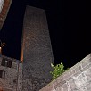 Vista notturna della torre - Viterbo (Lazio)